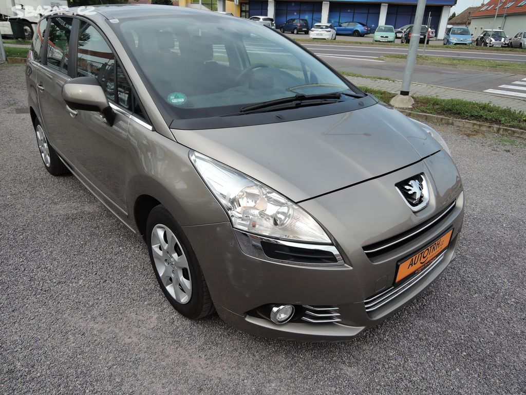 Peugeot 5008, 1,6 HDi Tažné NAVI 2011