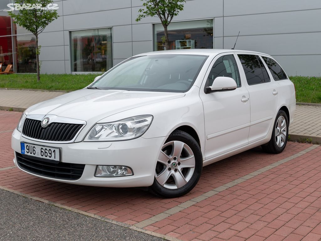 Škoda Octavia II Combi 1.6TDI 77kW 12/2009 výbava