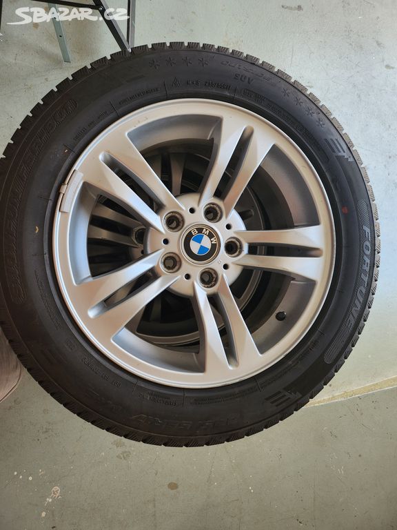 Pneu 235/55-17 BMW X3