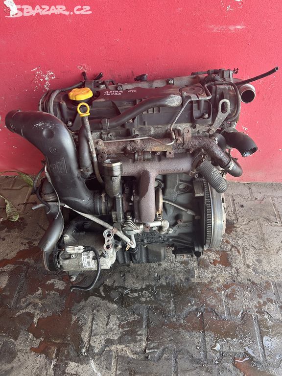 Motor 1,9CDTI Z19DT 88KW Opel Astra Zafira kompl.