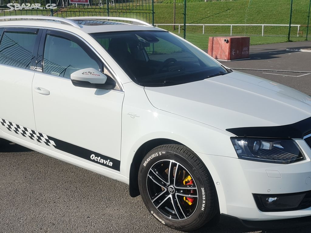 Škoda Octavia 3 kombi 1.4 Tsi CNG Sport Max Výbava