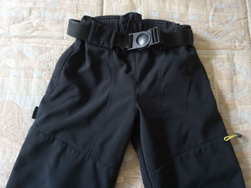 Černé zateplené softshellové kalhoty FANTOM v.110