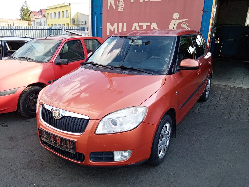 ŠKODA FABIA2 1.2 na náhradní díly