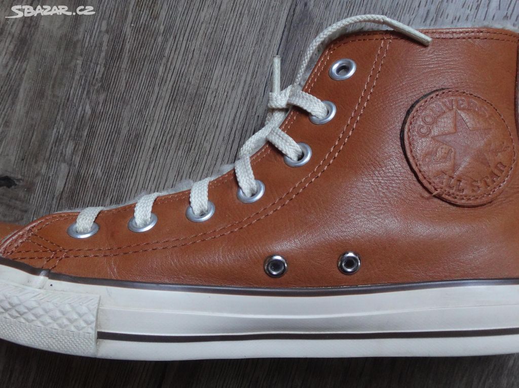 Troje kožené vyteplené CONVERSE v.38-ceny v textu