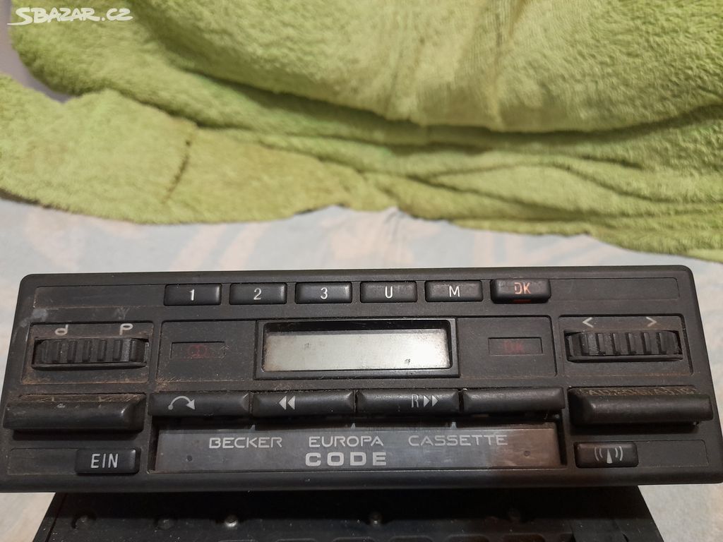 Prodám staré autorádio Becker Europa cassette code