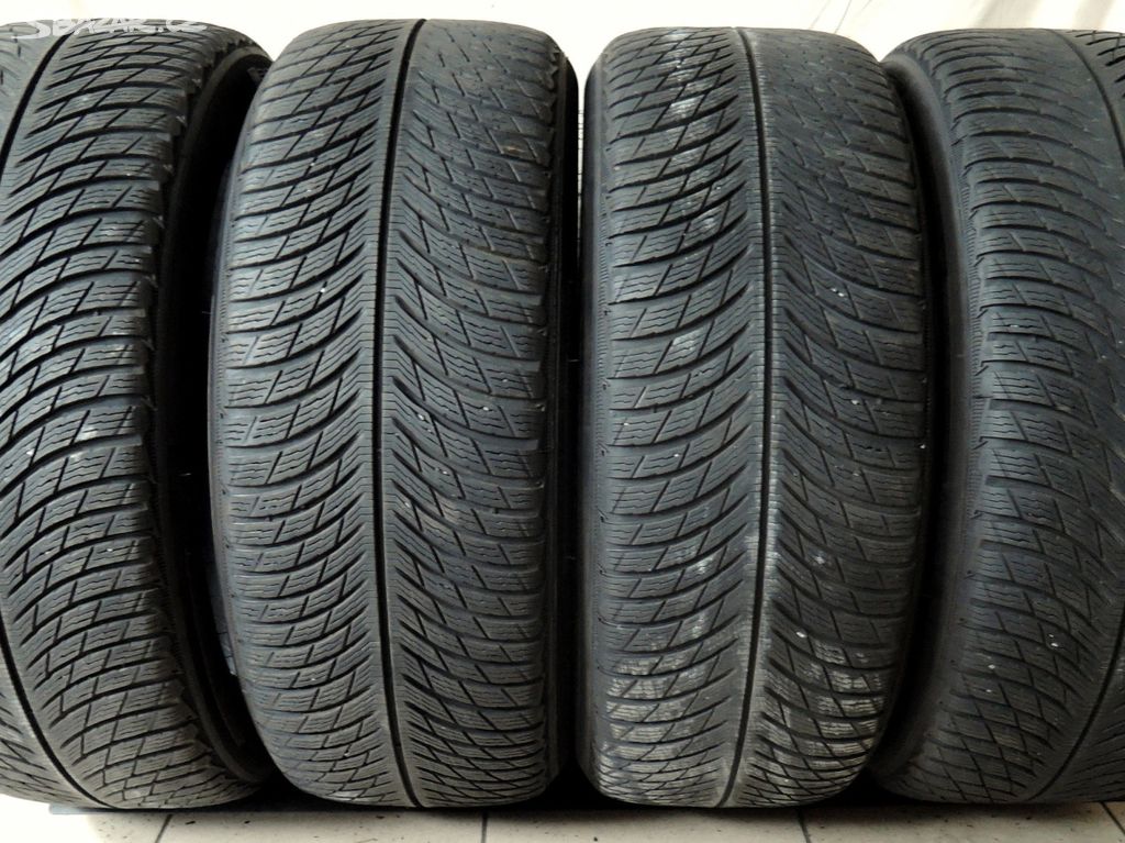 245/50R19 105V XL ZP Pilot Alpin 5 SUV * Michelin