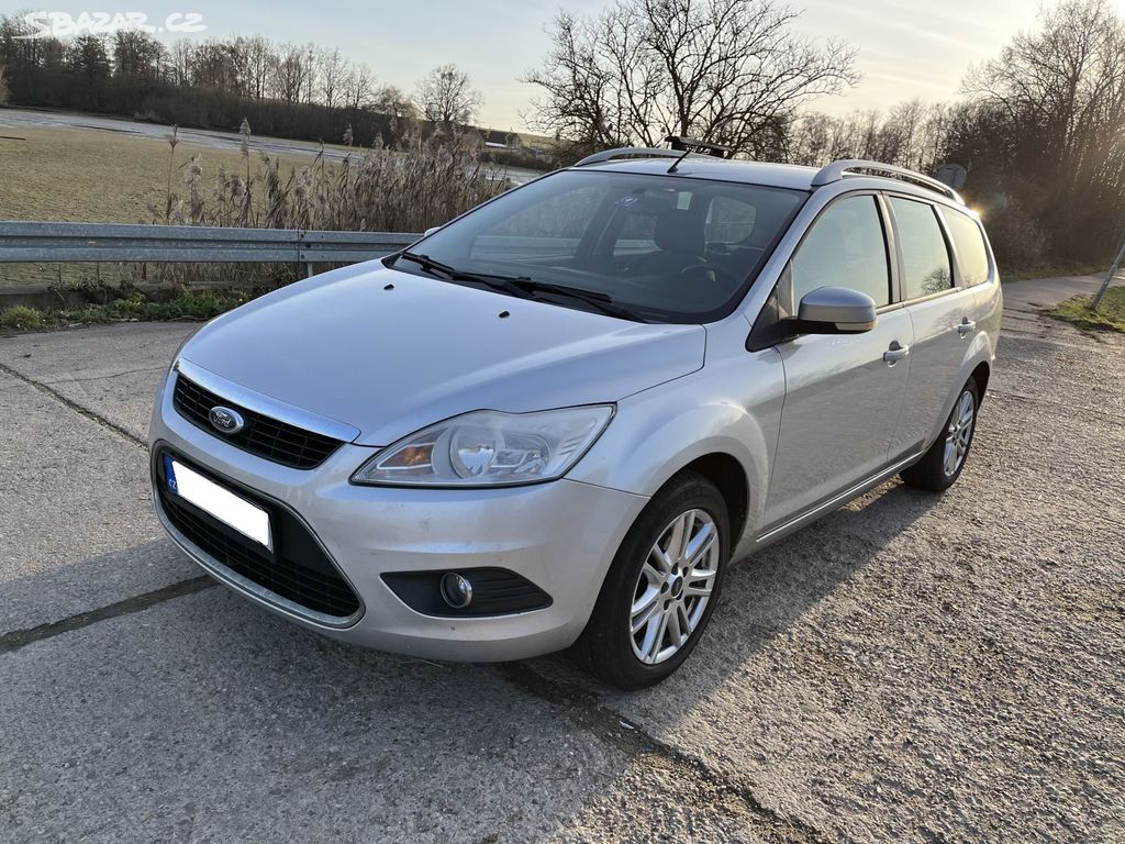 FORD FOCUS kombi, 1.6, 74kW, benzín, rok 2010