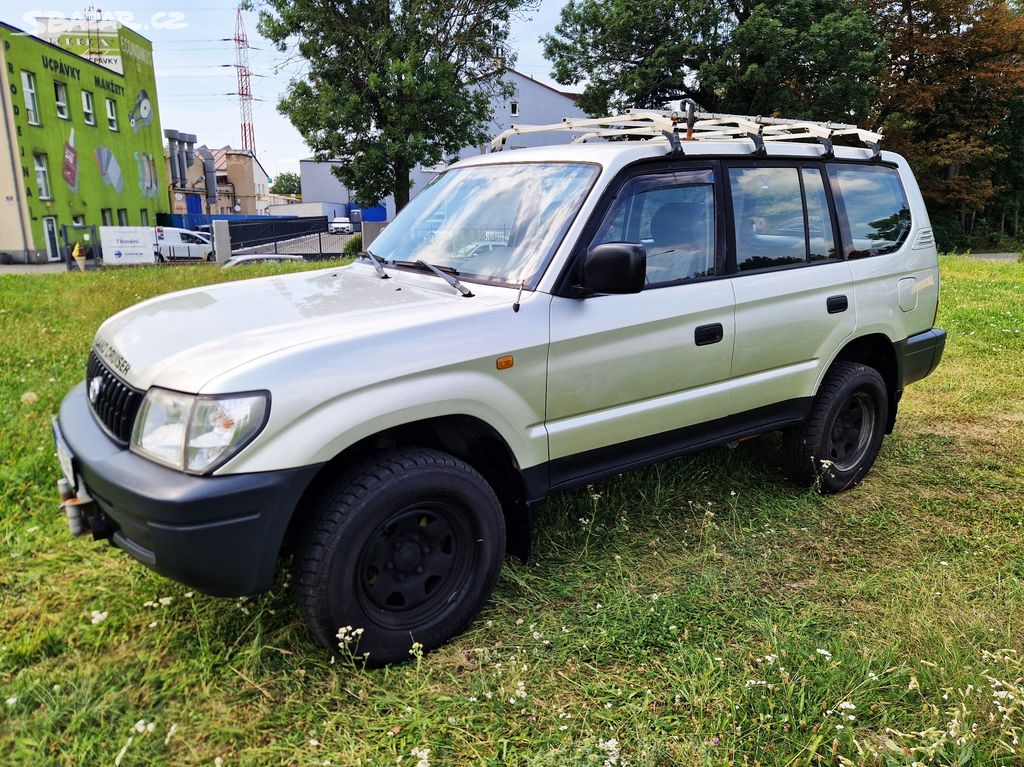 Toyota Land Cruiser, 3.0TD MANUÁL 4x4 NAVIJÁK TAŽNÉ