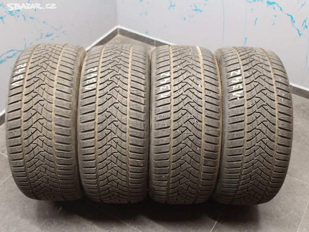 Z1432 Zimní TOP sada pneu Dunlop 225/40/18