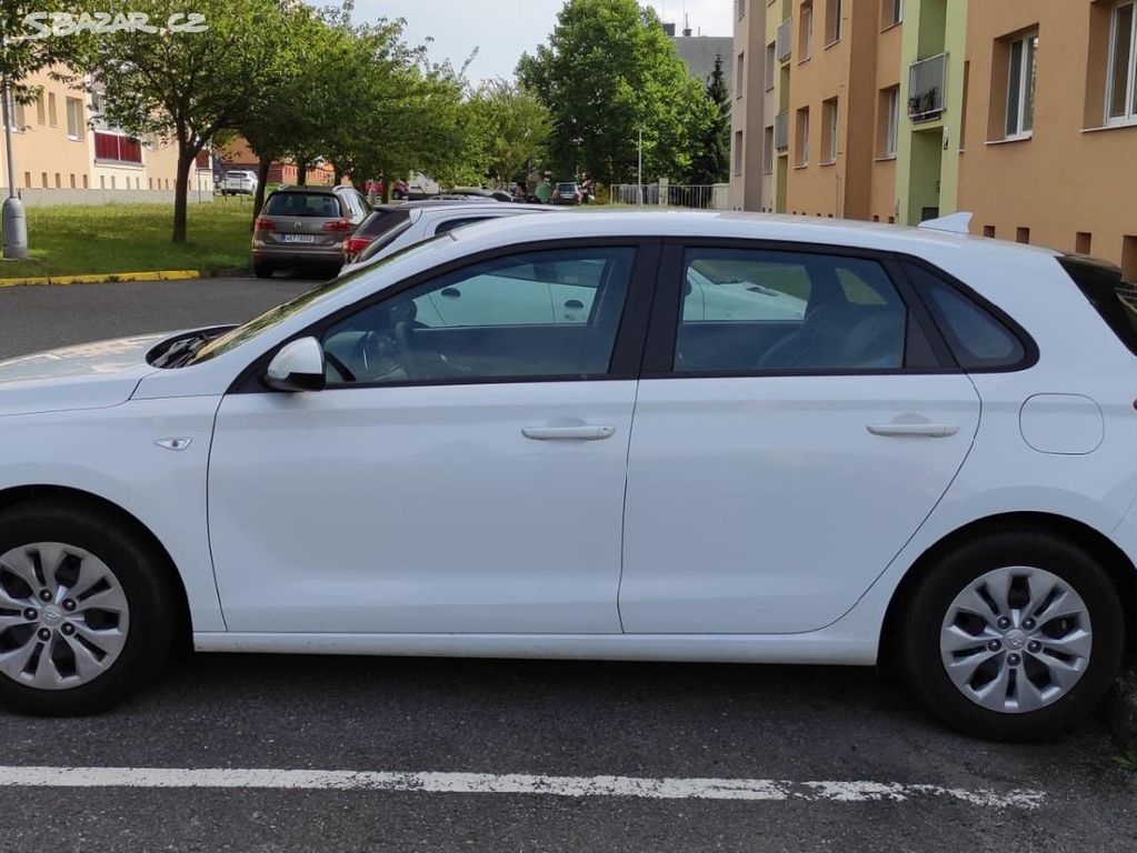 Hyundai i30 hatchback, r. v. 2021