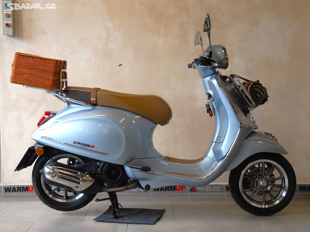 Piaggio Vespa Primavera 125 PIKNIK edice-1.majitel