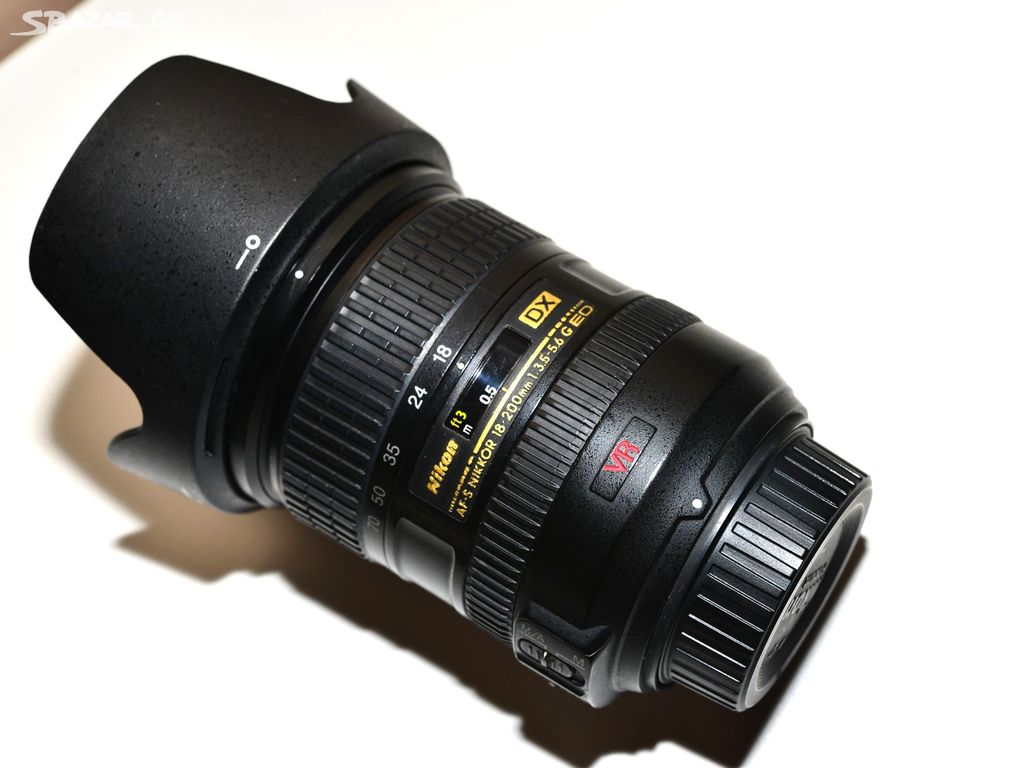 Nikon AF-S 18-200mm f/3,5-5,6G DX VR ED Nikkor