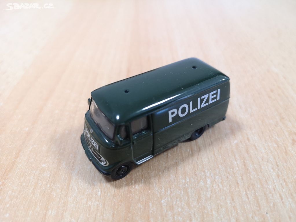 SCHUCO MERCEDES-BENZ L 319 POLIZEI 1:87