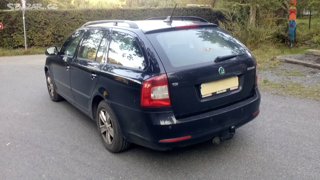 Škoda Octavia combi TDI 77kW Elegance Navigace-TOP - fotka 4