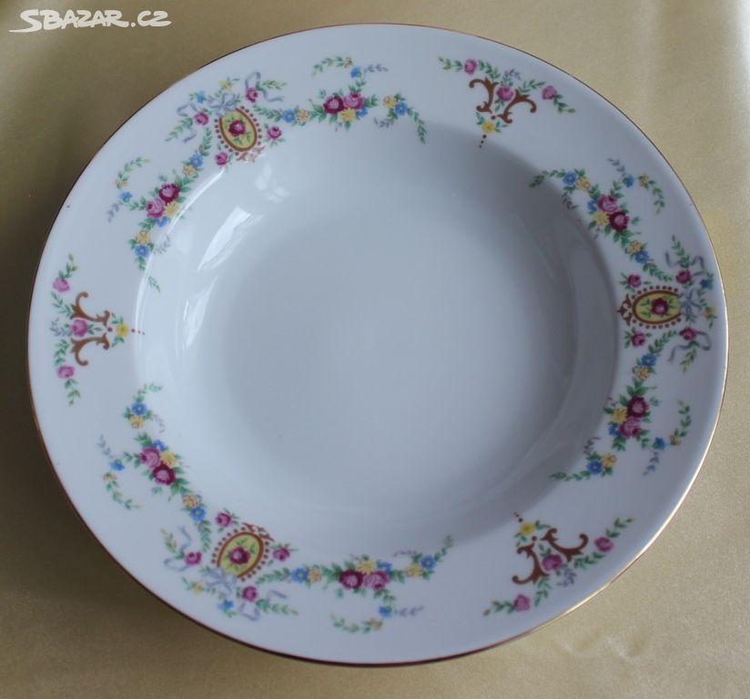 Porcelán Epiag Loket - hluboké talíře