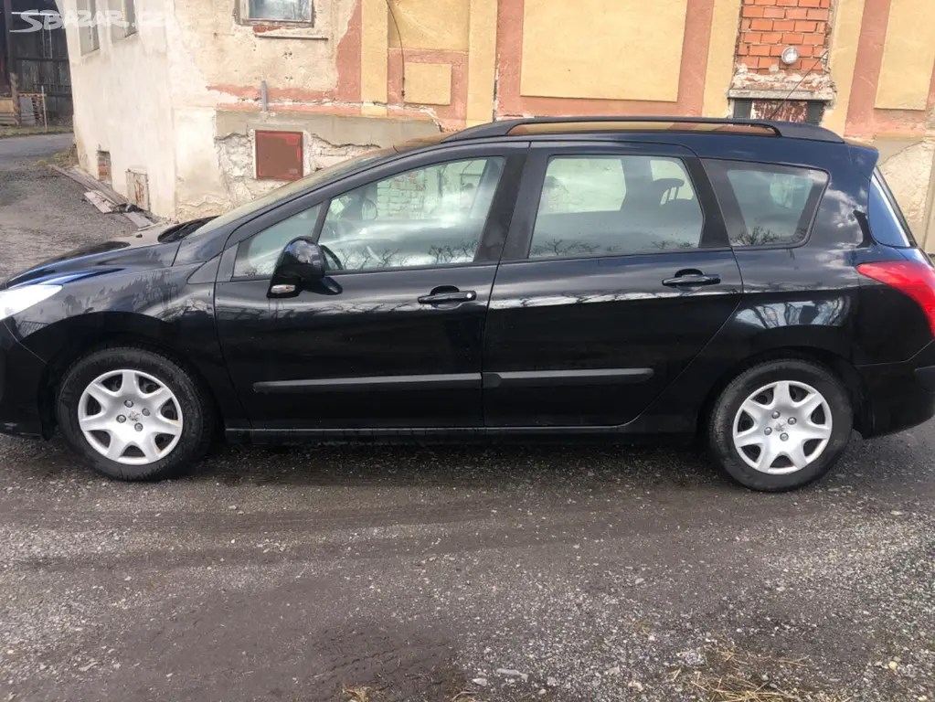Peugeot 308, 1.4 16V Top stav - fotka 3