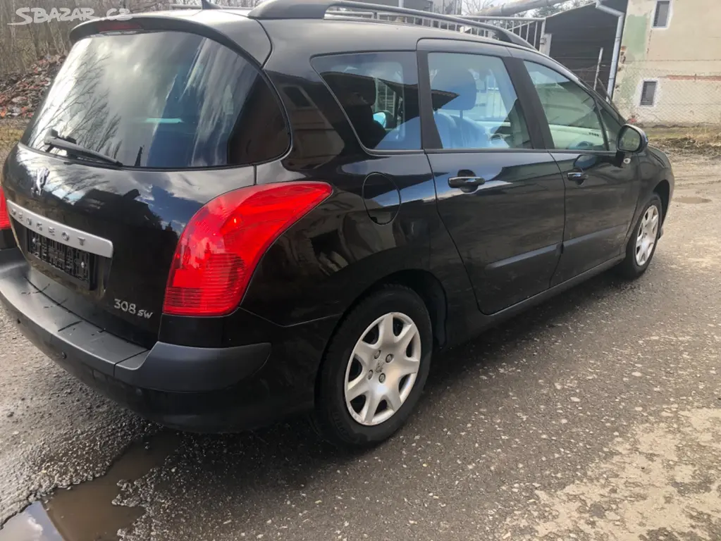 Peugeot 308, 1.4 16V Top stav - fotka 6