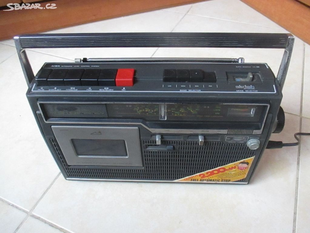 Nabízím retro radio Aiwa TPR -206 Japan