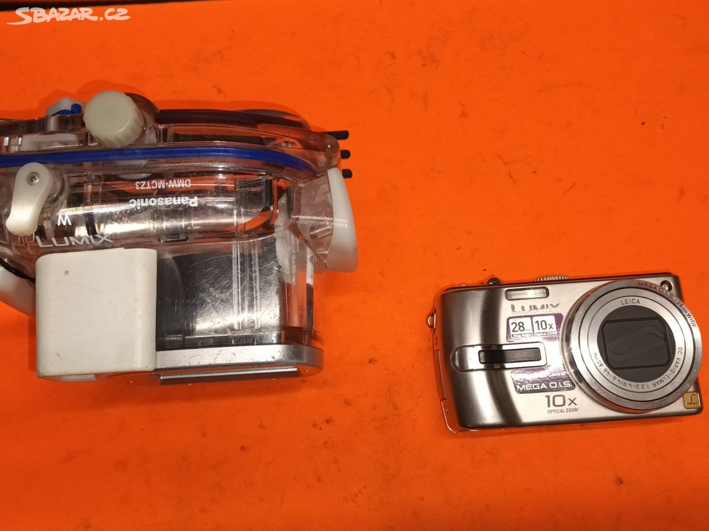 fotoaparát Panasonic Lumix TZ2 + podvodní pouzdro