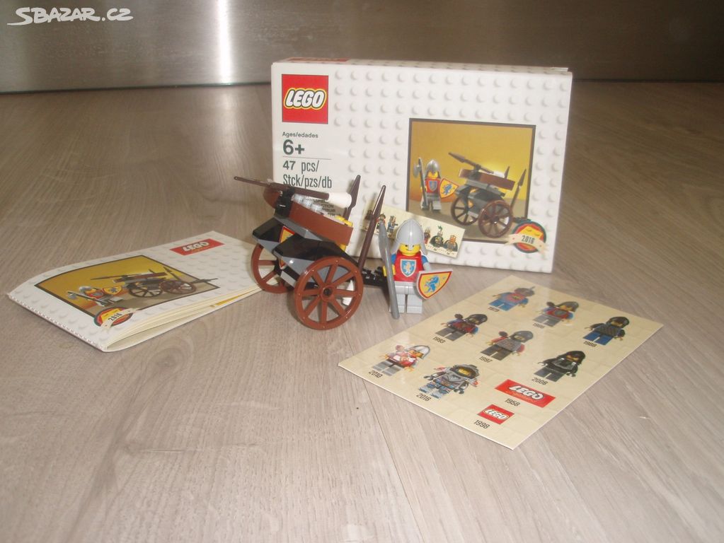 Lego hrady set 5004419 s boxem a návodem