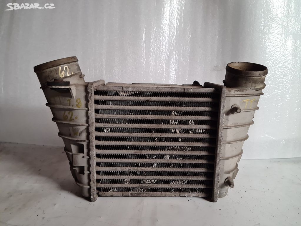 Audi TT MK1 intercooler 8l9145805 1.8T