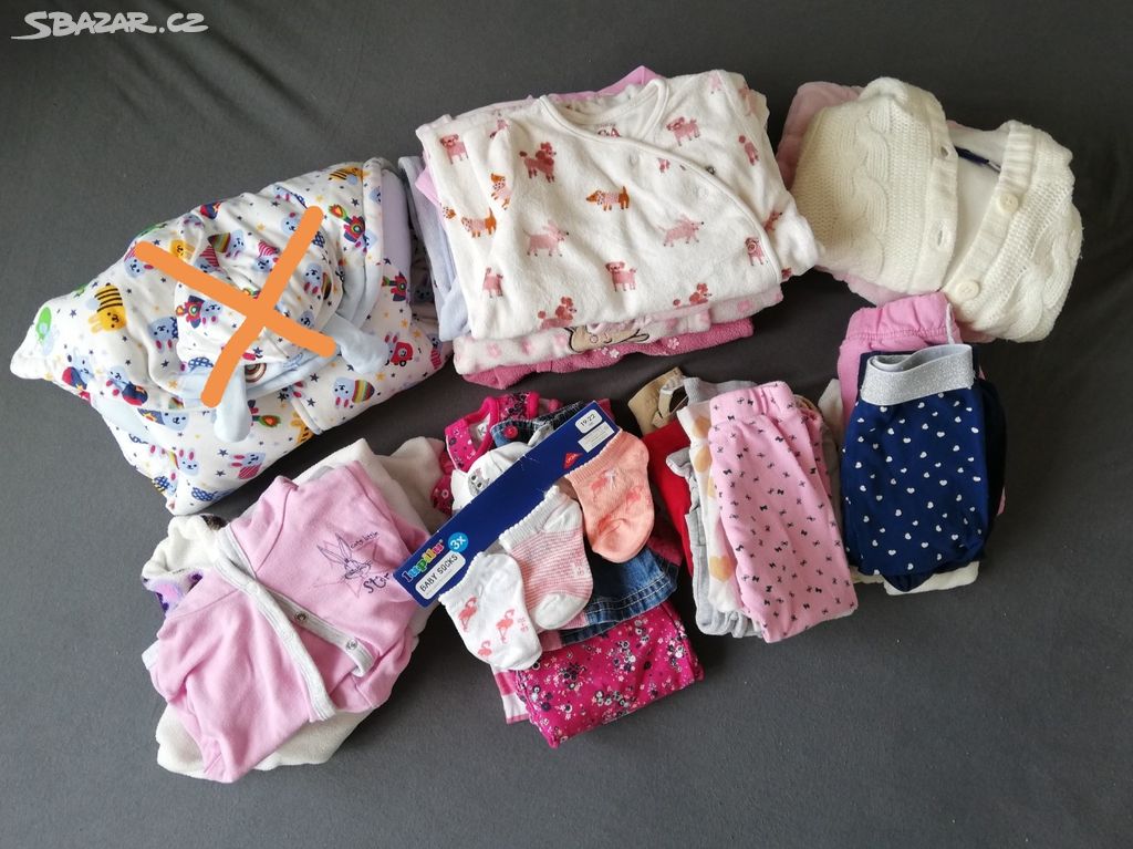 Balík oblečení holka 3-6 měsíců