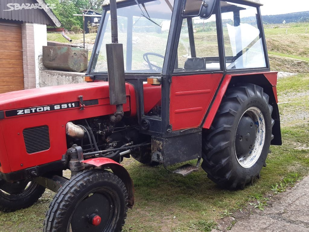 Prodám traktor Zetor 6911, plně funkční,