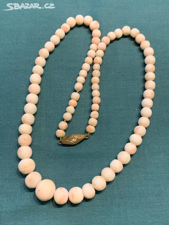Mořský korál starožitný náhrdelník 1. republika