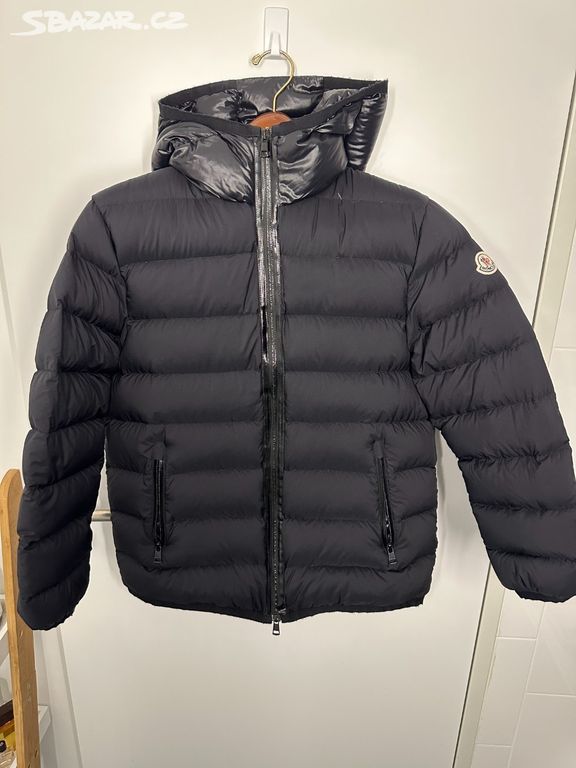 Moncler goeland shop