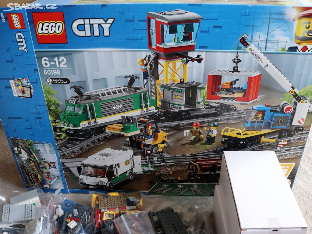 LEGO City 60198 + koleje 60205