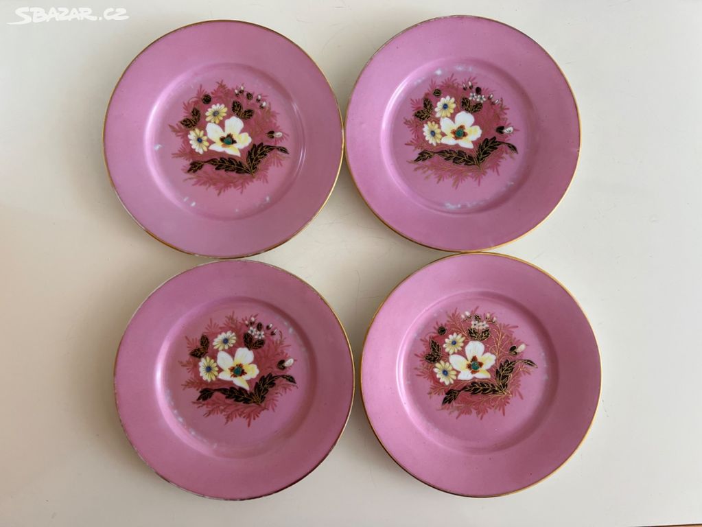 Porcelánové talířky 4ks sada - růžové
