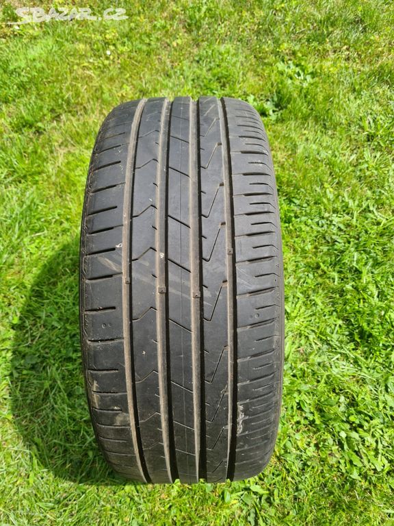 1x Letní pneu Hankook 225/45 R18