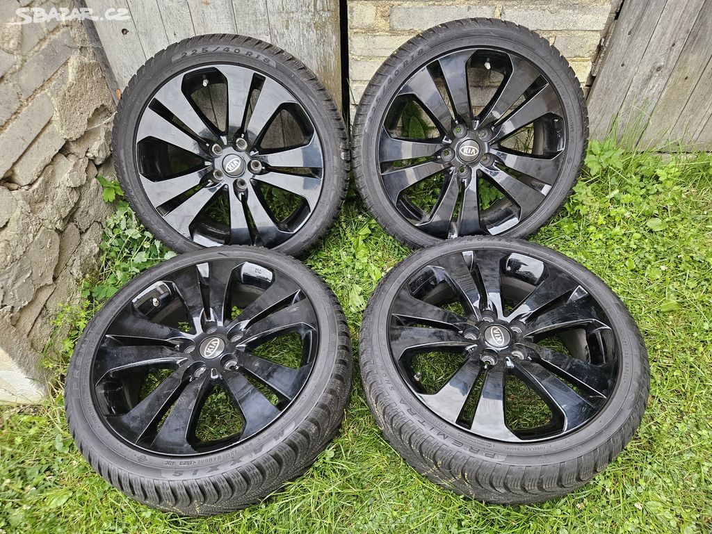 18" 5x114,3 KIA orig. zimní sada 225/40R18 4x8mm