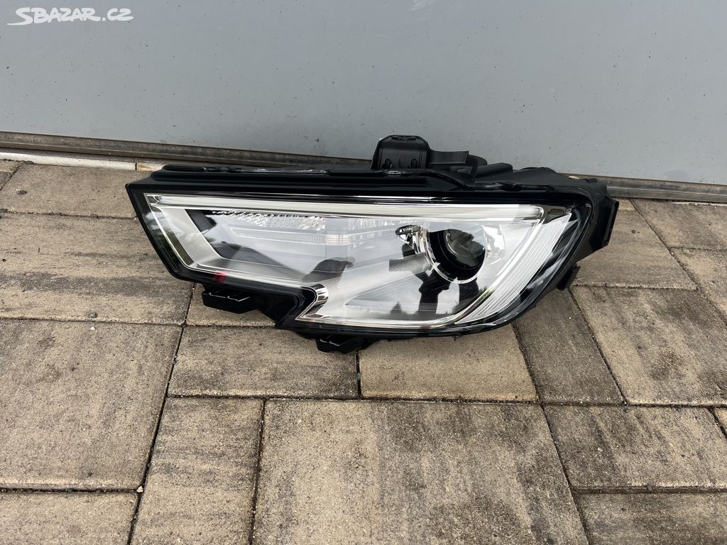 levý xenon Audi A3 8V lift 2017 - 2021 8V0941005E