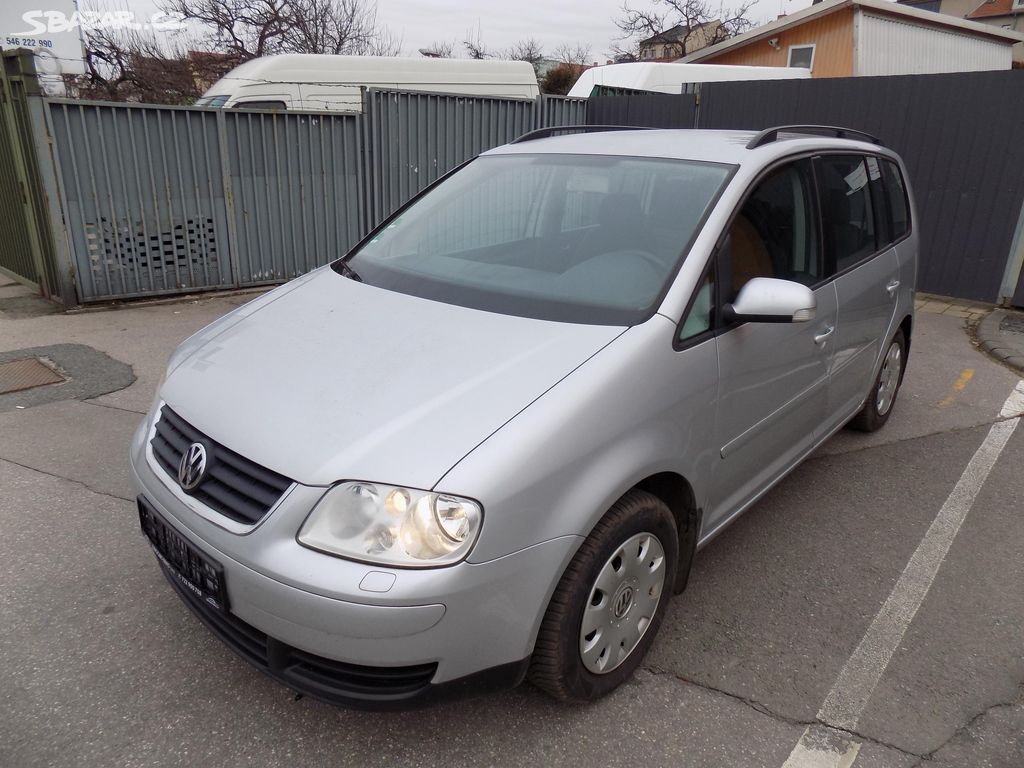 Volkswagen Touran 2.0I 80 KW CNG KLIMA NAVI TEMP