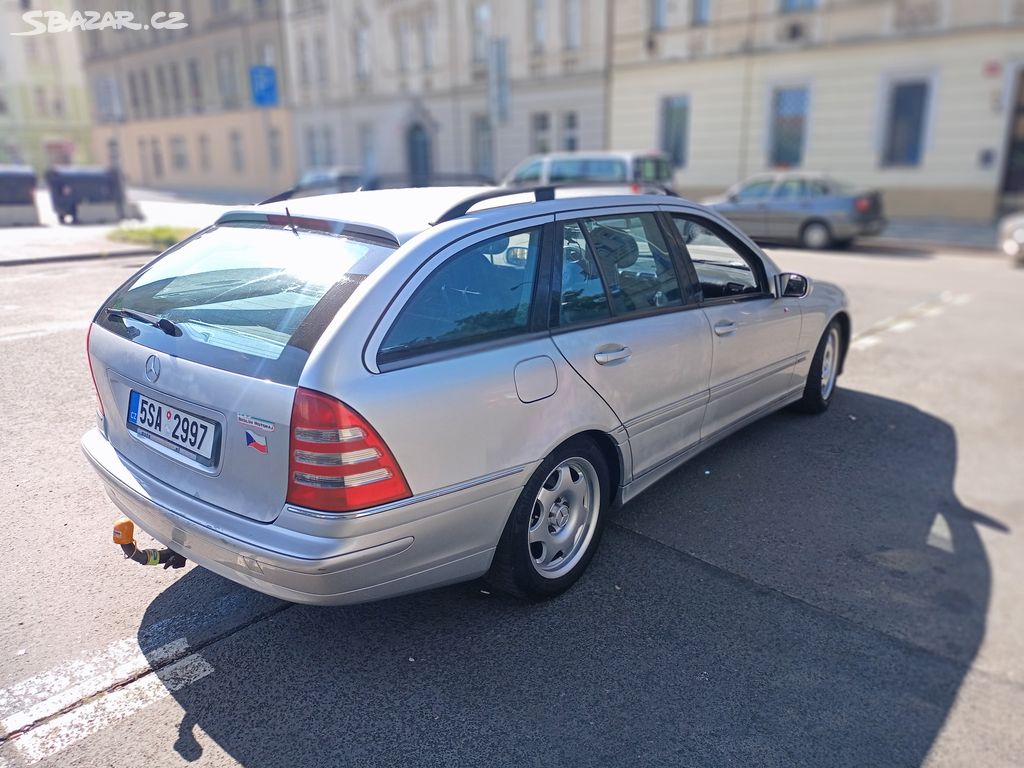 Mercedes-benz 220 CDI combi+další 220 CDI k tomu