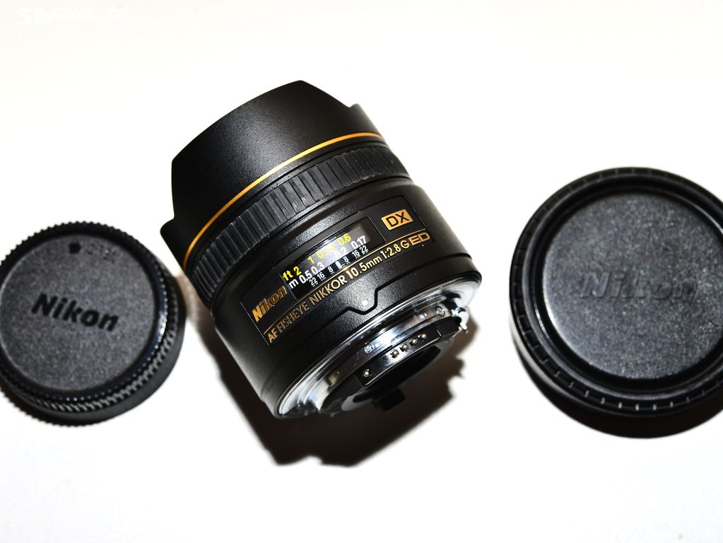Nikon AF 10,5mm f/2,8 G DX IF-ED fish-eye Nikkor