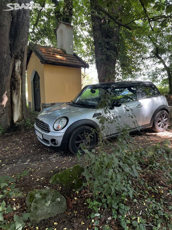 Mini Cooper 1,6 (88kW) 2008, 204tis km