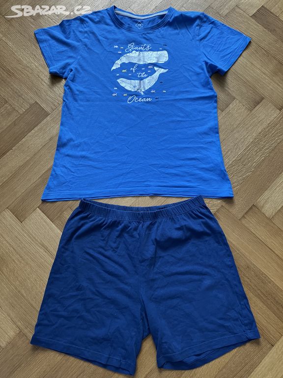 Letní dívčí pyžamo s velrybami vel. 152/158