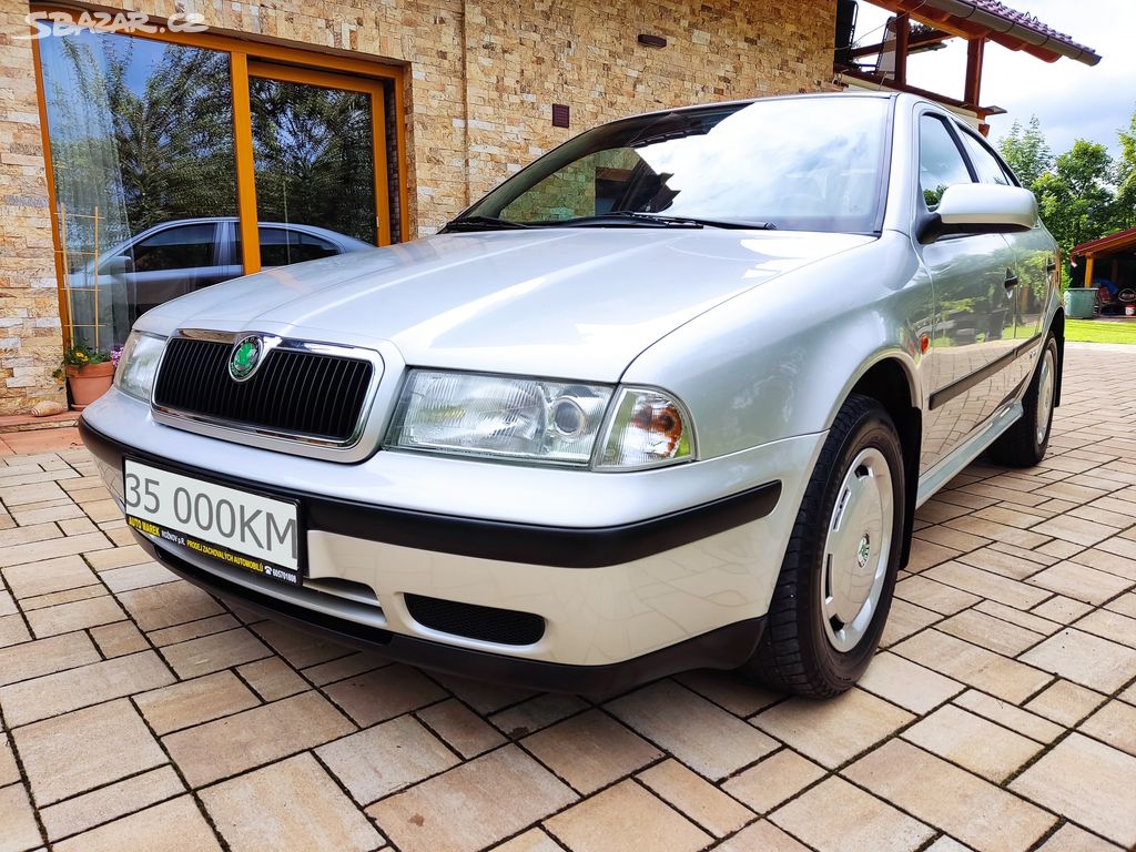 Škoda Octavia 1,6 MPI 35 000 KM UNIKÁT