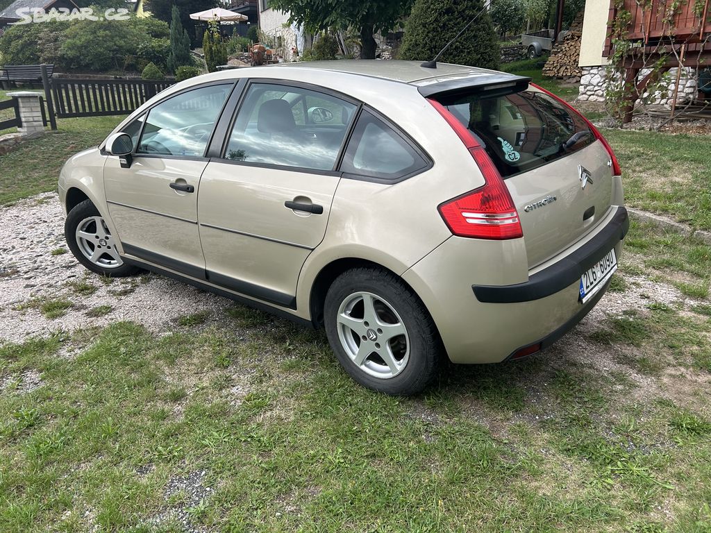 Prodám Citroen C4 1.4 benzín rok 2006.