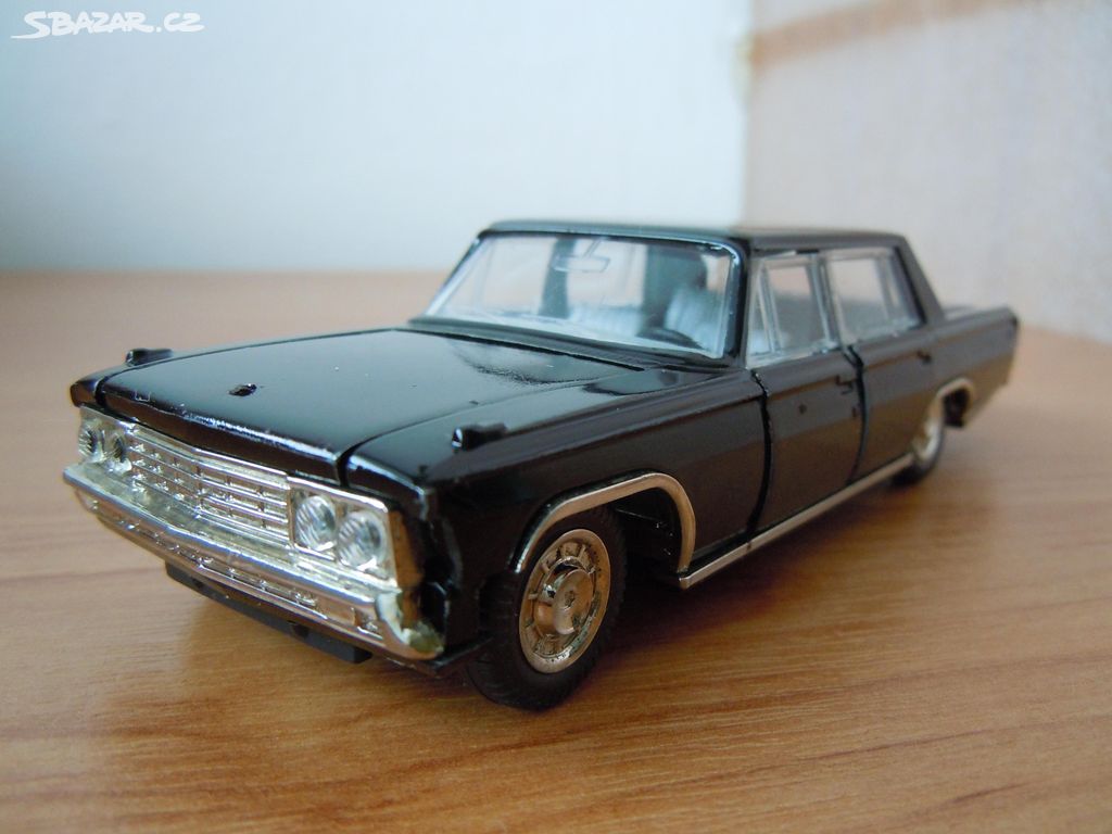 Ruský vládní vůz ZIL 117 , Prezidentský vůz ZIL .