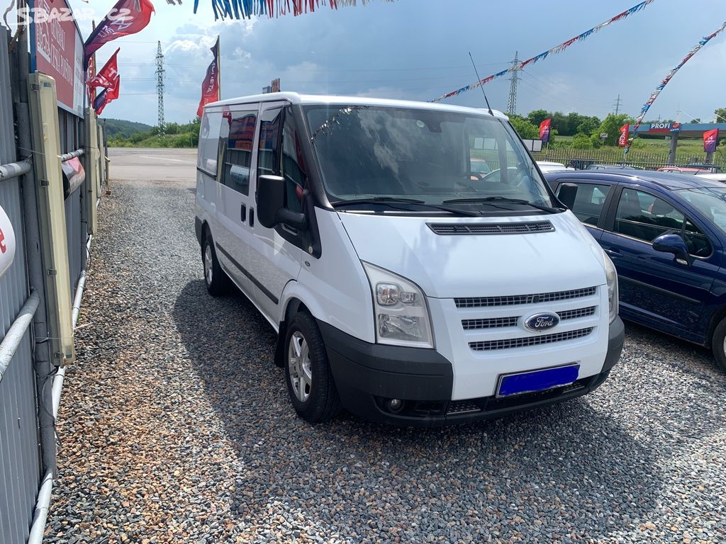 FORD TRANSIT 2,2 TDCi 74 kW 280 SWB KOMBI 6 Míst