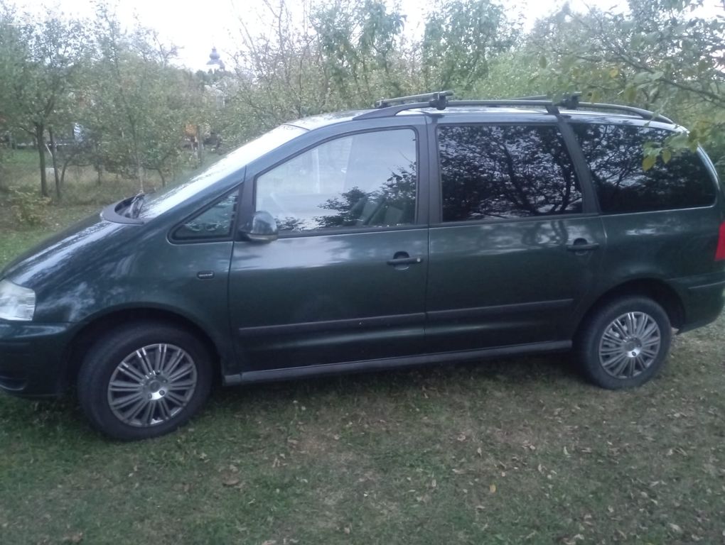 Prodám Volkswagen Sharan 1,9tdi 96kw