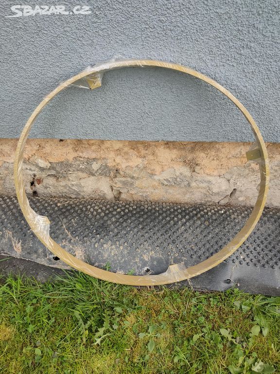 Kovová konstrukce na sud, nová, průměr cca 80 cm