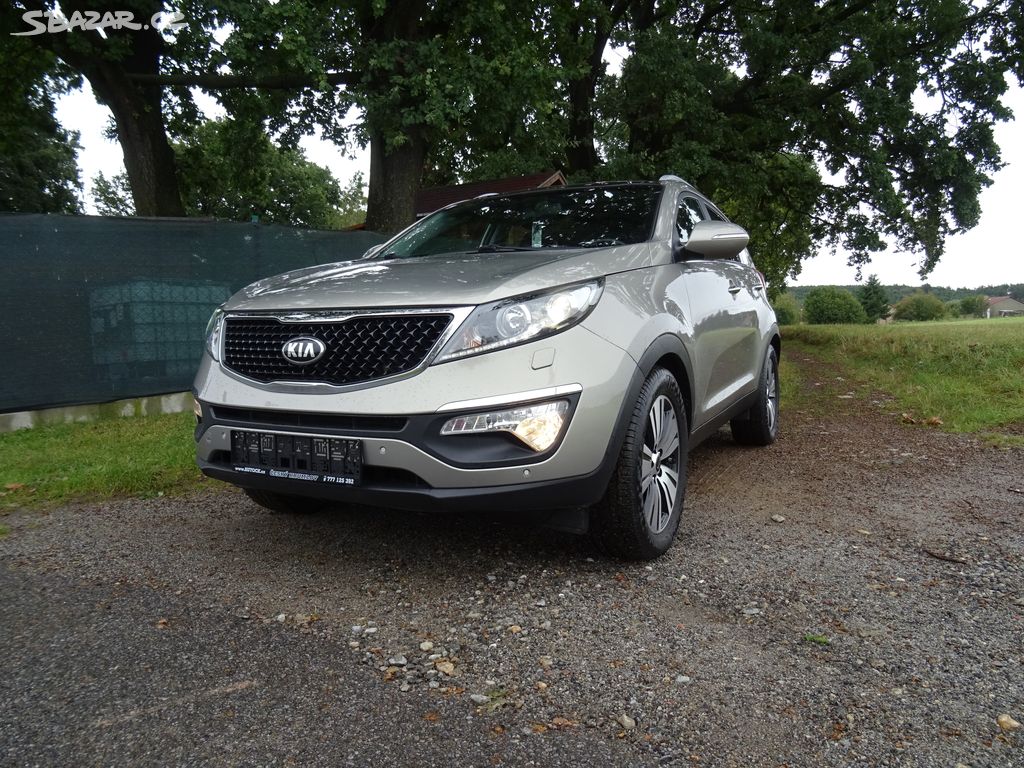 Kia Sportage 2,0 CRDi 4x4 automat, pěkná výbava