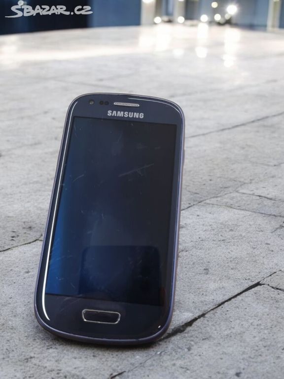 Samsung Galaxy S3 Mini GT-I8200N