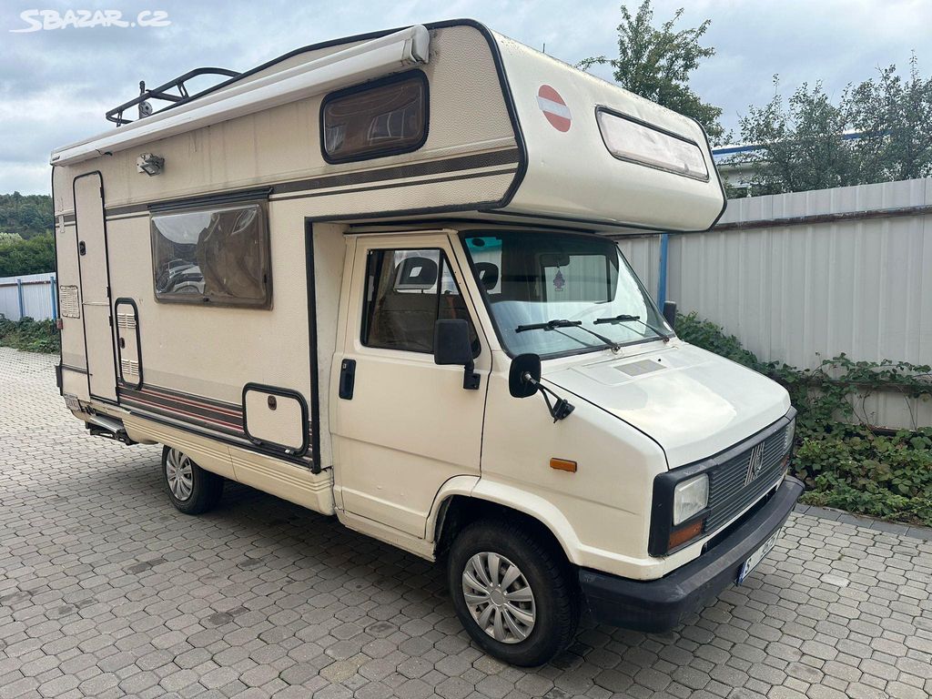 Obytné auto Fiat Ducato Burstner 2.5D- 6 míst