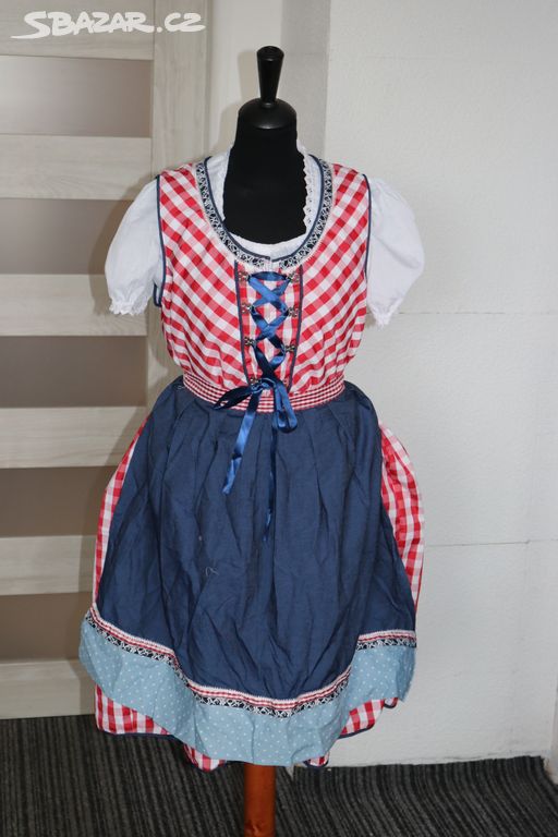 Kostým kroj dirndl červený vel. L