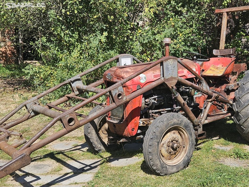 Traktor Massey-Ferguson